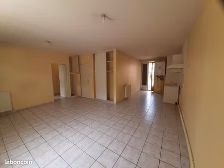 appartement 3 pièces 60 m²