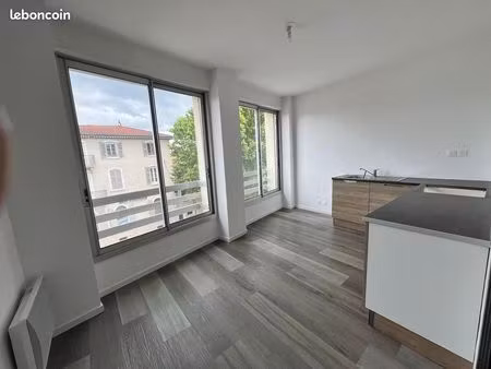 appartement 4 pièces 100 m²