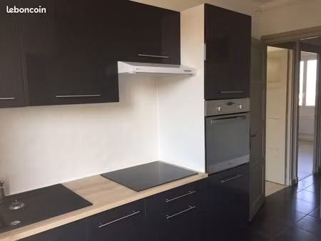 appartement t2 lumineux 45 m² – proche gare – cave – faibles charges – libre