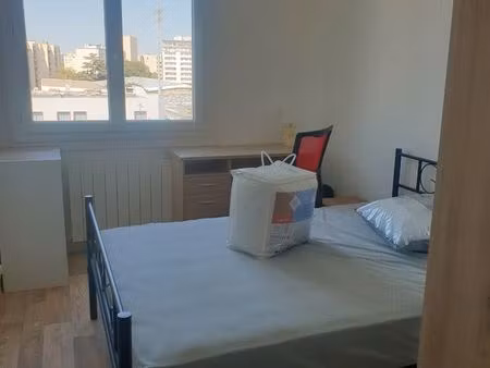 chambre dans f4