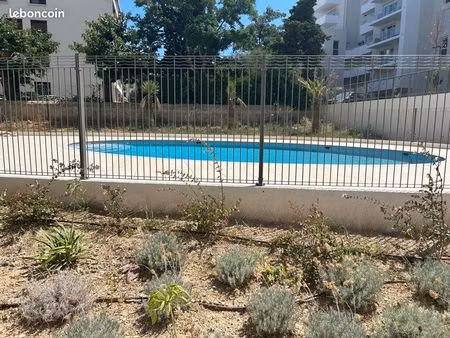vends studio 13008 bonneveine