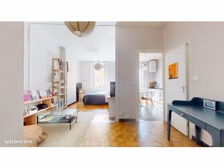 appartement 1 pièce 32 m²