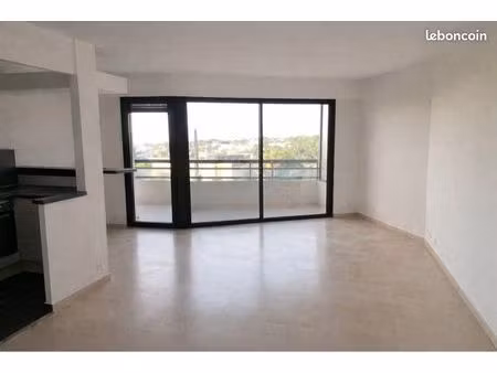 vue mer 2 pièces 49 m2 le cannet