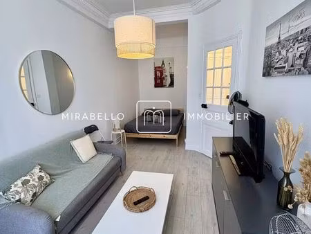 studio 1 pièce 26 m²