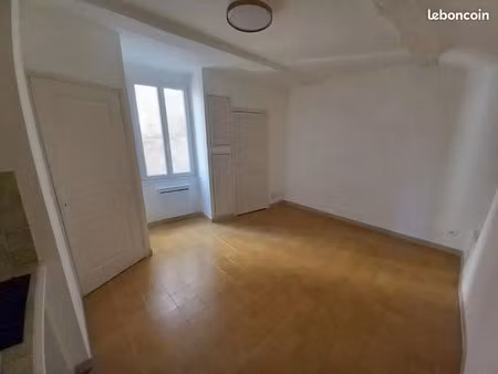 studio 1 pièce 17 m²
