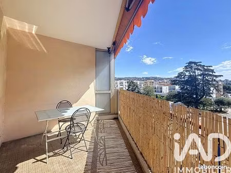 studio 1 pièce 33 m²