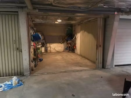 box sécurisé (14m2) rue paul bounin