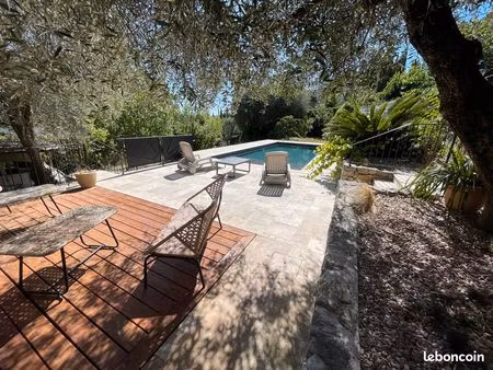 maison individuelle 104 m² piscine