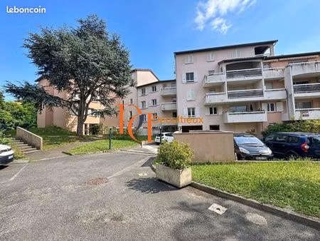 appartement 4 pièces 82 m²