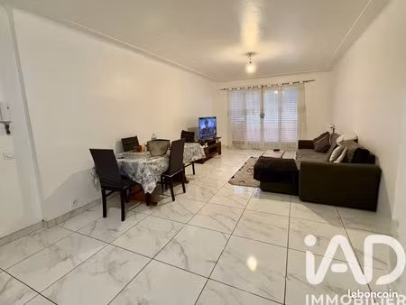 appartement 3 pièces 84 m²