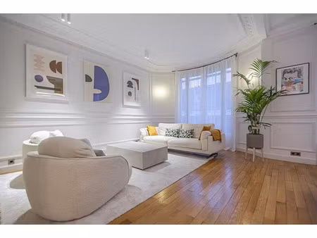 appartement de luxe à louer dans le quartier saint gervais