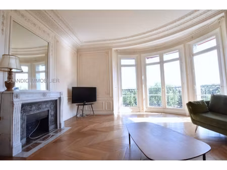 appartement de luxe à louer dans le quartier gros caillou