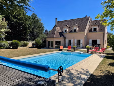 maison de luxe à vendre à feucherolles