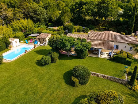 maison de luxe à vendre à cadenet