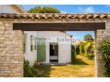 maison de luxe à vendre à loix