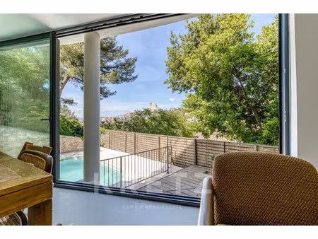 maison contemporaine à vendre dans le quartier le roucas blanc