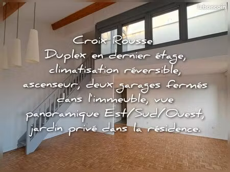 duplex  dernier étage avec deux garages dans l'immeuble