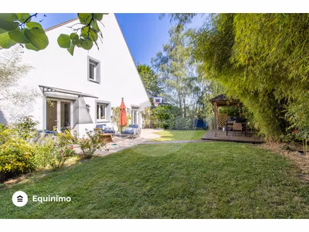 maison de luxe à vendre dans le quartier les hauts de bougival