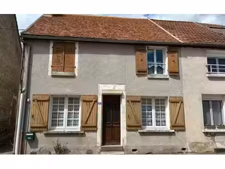 maison la celle-sur-loire 73 m² t-3 à vendre  56 500 €