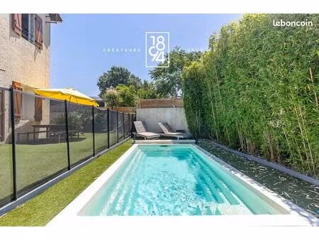 villa 5 pièces 120 m²
