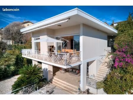 cimiez - belle villa avec magnifique vue dégagée au calme