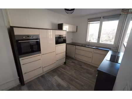 location appartement  76.7 m² t-4 à chenôve  780 €