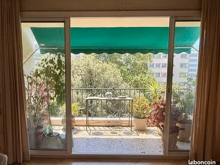 appartement traversant au calme