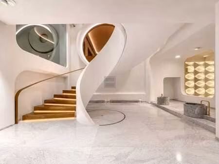 rez commercial haut de gamme