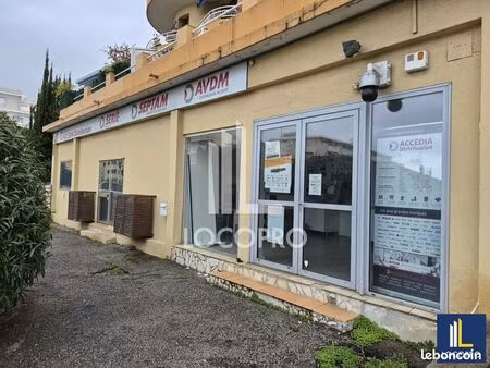 local commercial 170 m²