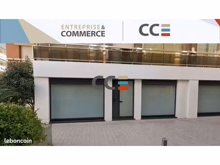 local commercial 84 m² cannes