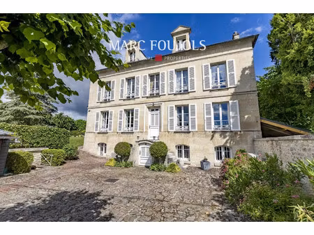 maison de luxe à vendre dans le quartier ouest