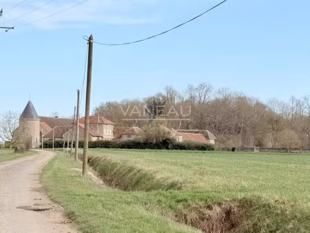 maison de luxe à vendre à la chapelle-gauthier