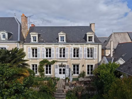 maison de luxe à vendre à le lion-d'angers