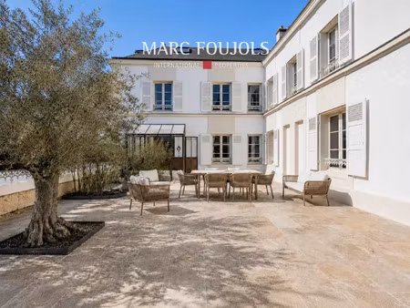 maison de luxe à vendre dans le quartier le haut de l'isle-adam