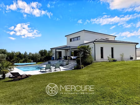 maison de luxe à vendre dans le quartier trois quartiers-centre ville