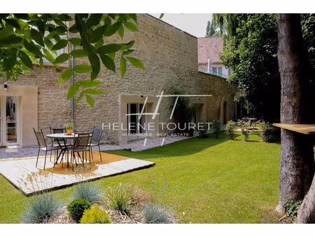 maison de luxe à vendre dans le quartier jardiniers