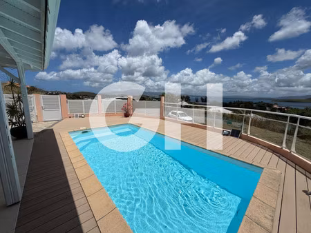 villa de luxe à vendre à les trois-îlets