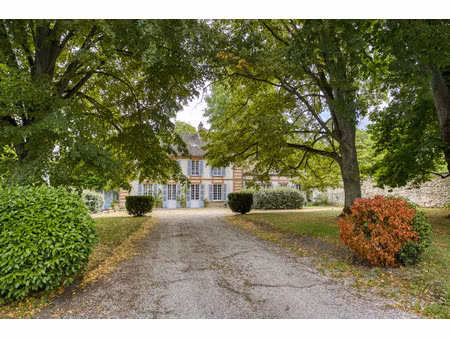villa de luxe à vendre à montfort-l'amaury
