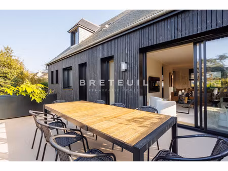 maison de luxe à vendre dans le quartier port blanc-saint enogat la malouine