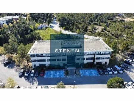 bureau 168 m²