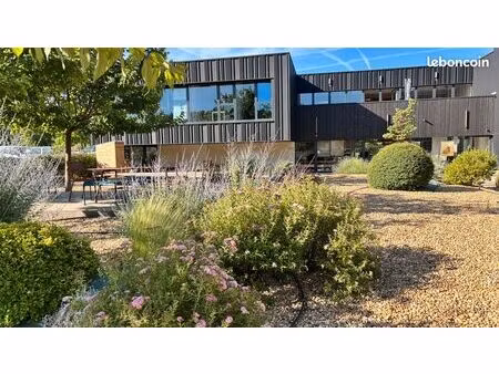 loue 100m² bureaux à aix-en-provence les milles
