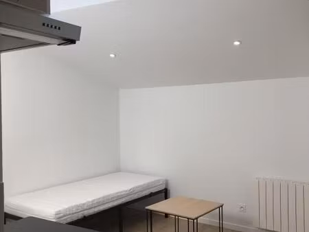 studio 1 pièce 17 m²