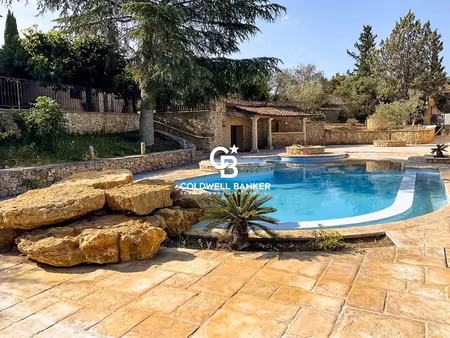 villa de luxe à vendre à pierrefeu-du-var