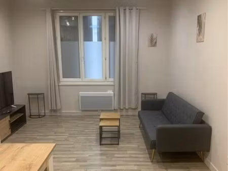 joli t2 meublé disponible