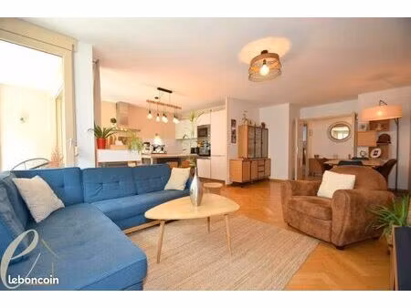 appartement 4 pièces 93 m²