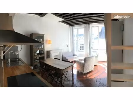 beau grand studio de caractère 30m2 paris marais 75003