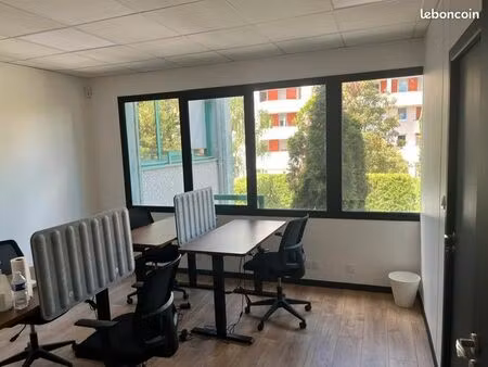 bureaux ecully