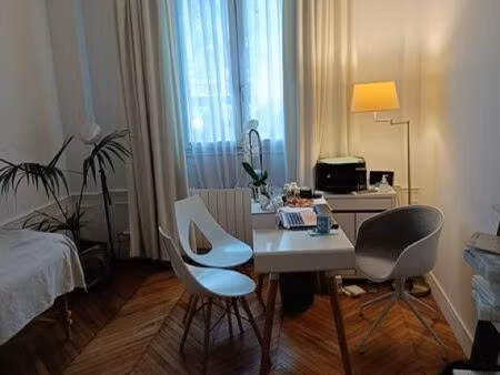 cabinet a nation paris 12 à louer 12 jours par mois