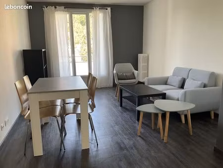très beau t3 meublé lyon 9 - gorge du loup