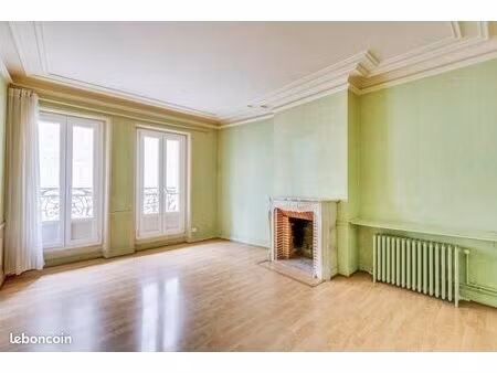 appartement 96 m² paris
